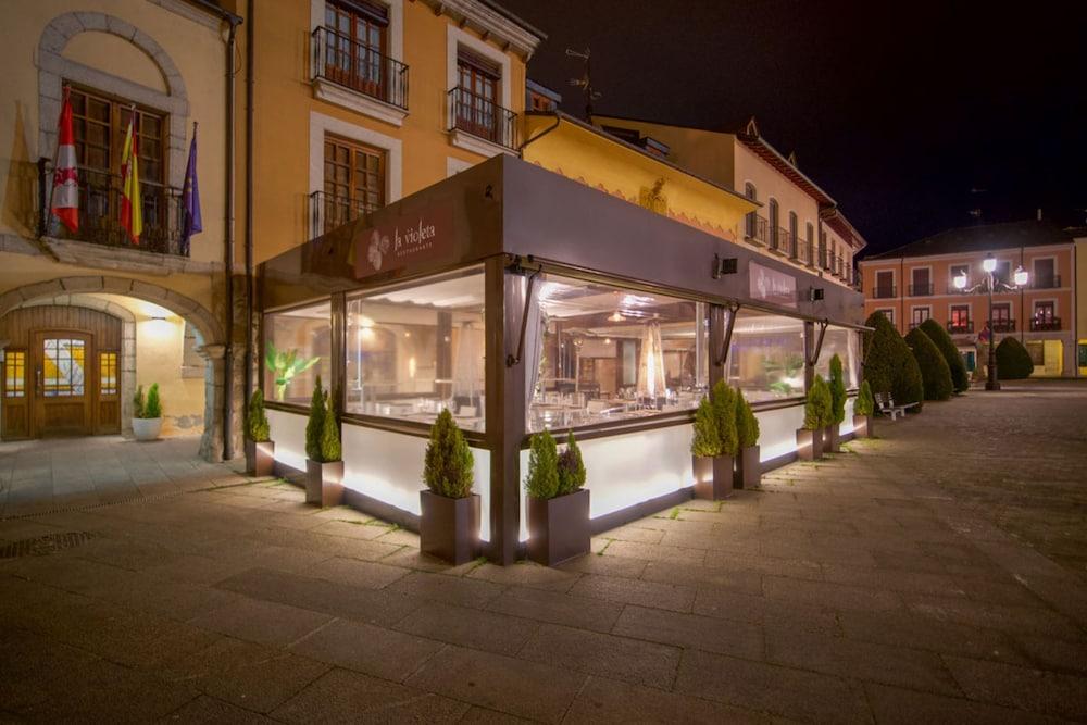 Hotel Aroi Bierzo Plaza Ponferrada Exteriér fotografie
