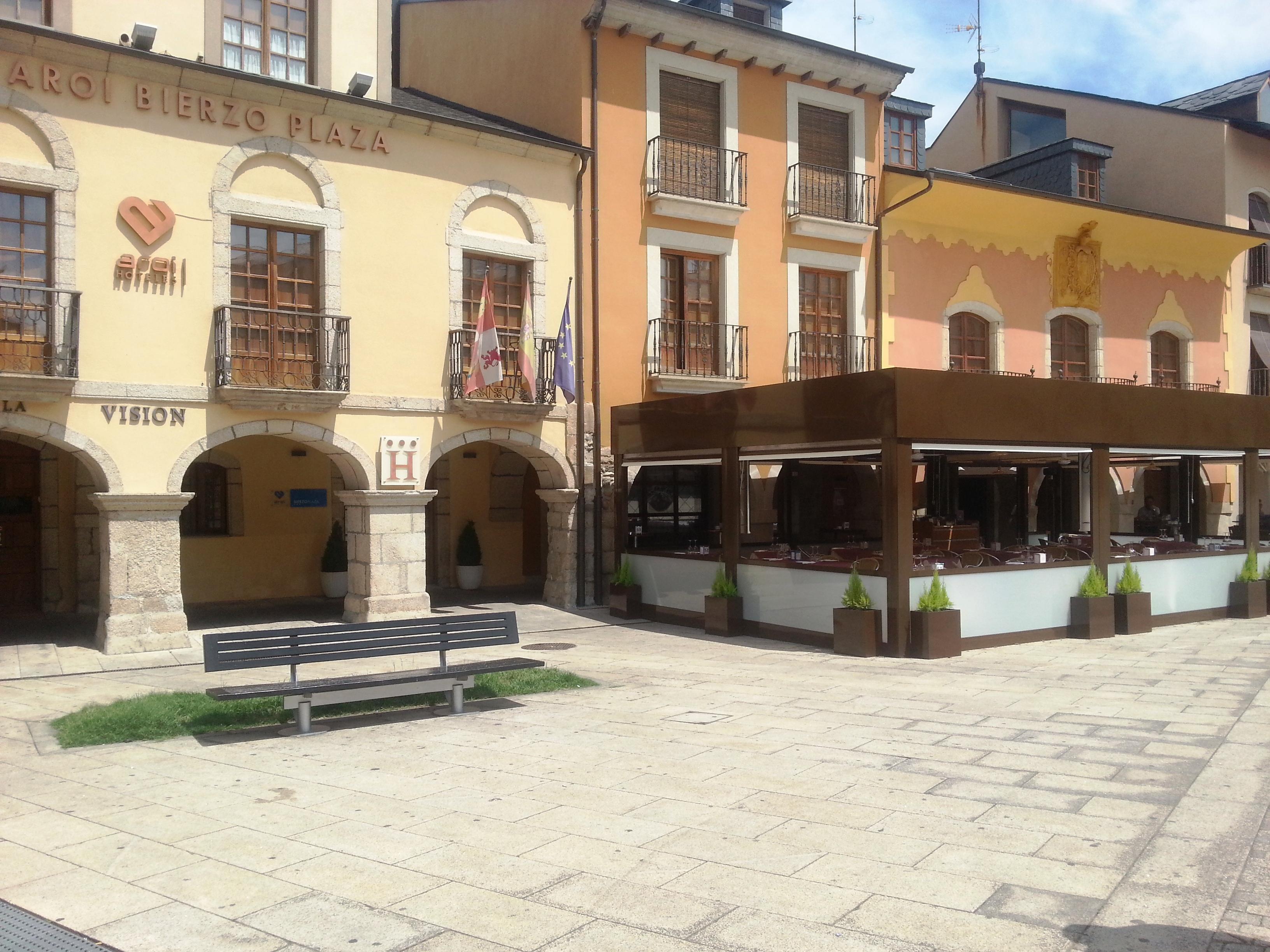 Hotel Aroi Bierzo Plaza Ponferrada Exteriér fotografie